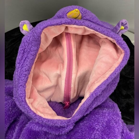 Huggle Pets Rainbow Unicorn Animal Hoodie Plush Girls Pullover Purple OSFM Kids - Picture 13 of 15